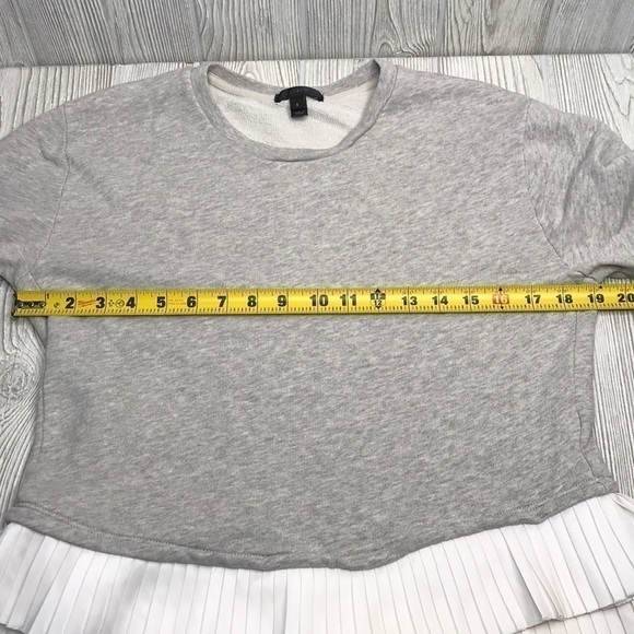 J. Crew Ruffle Hem Gray Crew Sweatshirt - Picture 4 of 11